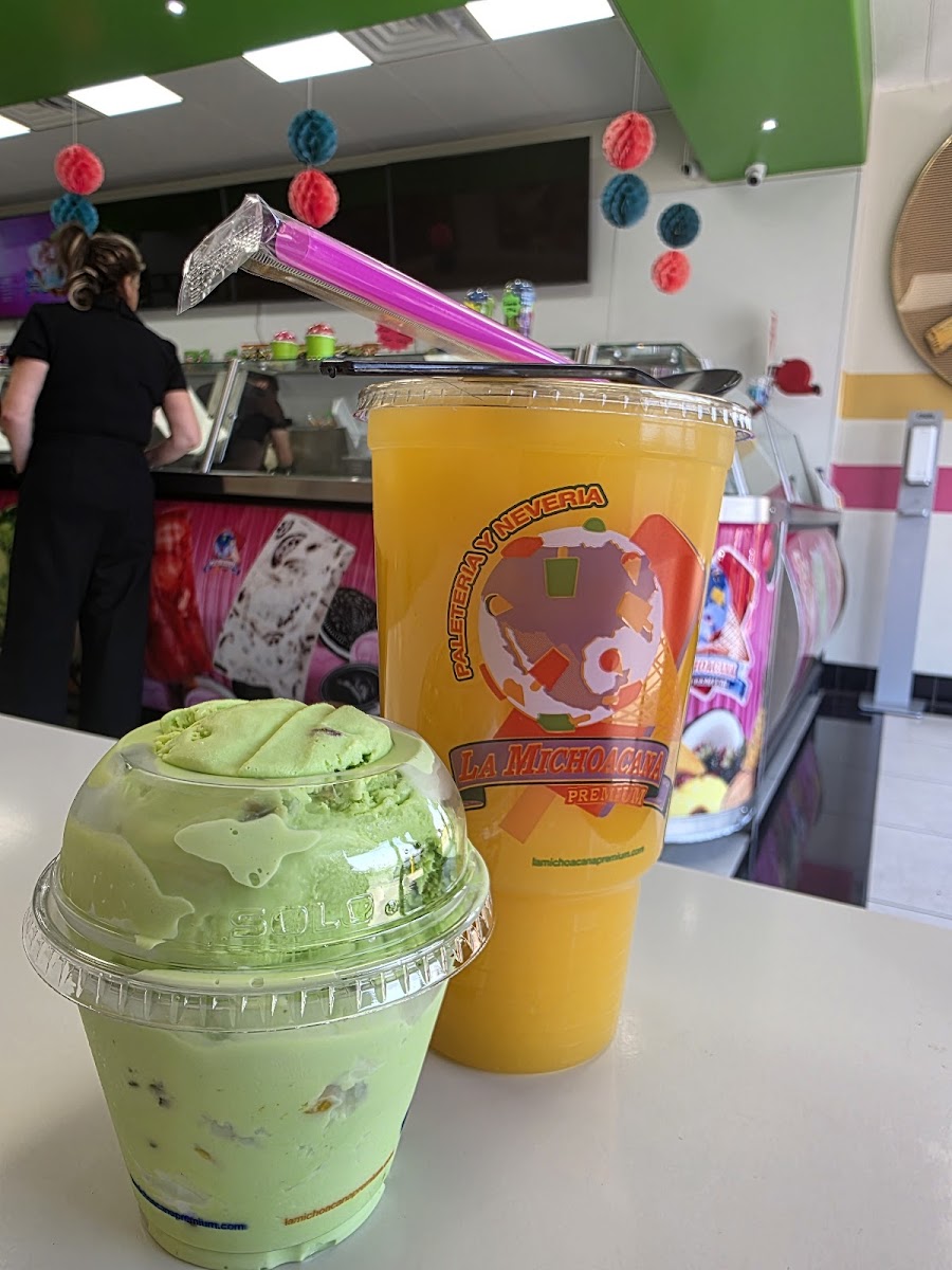 La Michoacana Premium Canoga Park Photos 2